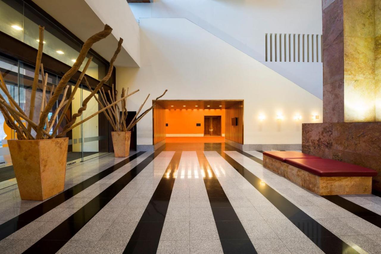 Camino Real Monterrey Otel San Pedro Garza Garcia Dış mekan fotoğraf Interior of the hotel