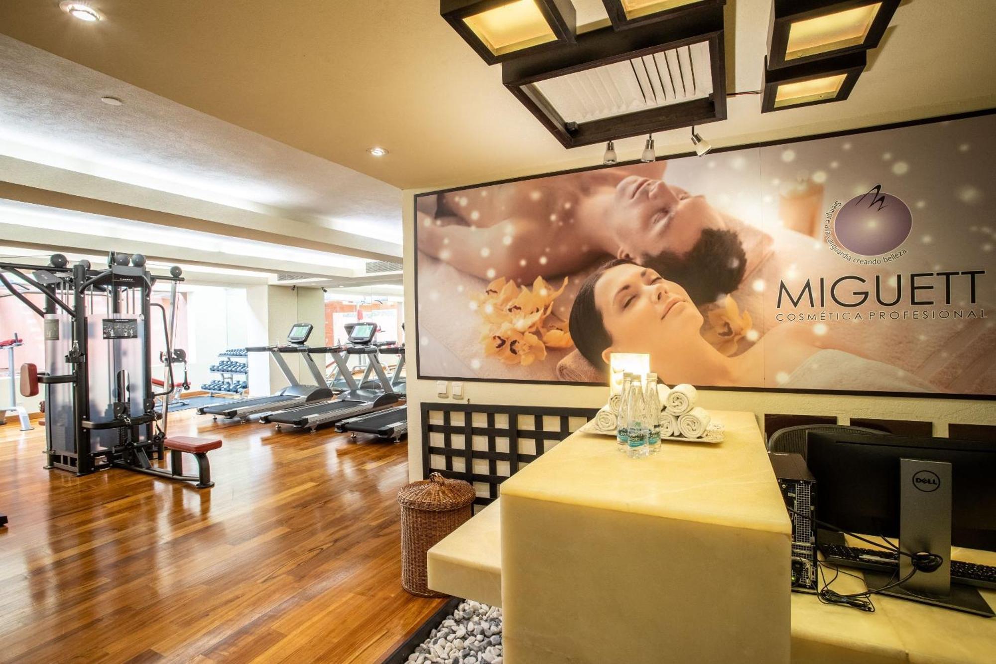 Camino Real Monterrey Otel San Pedro Garza Garcia Dış mekan fotoğraf MIGUE