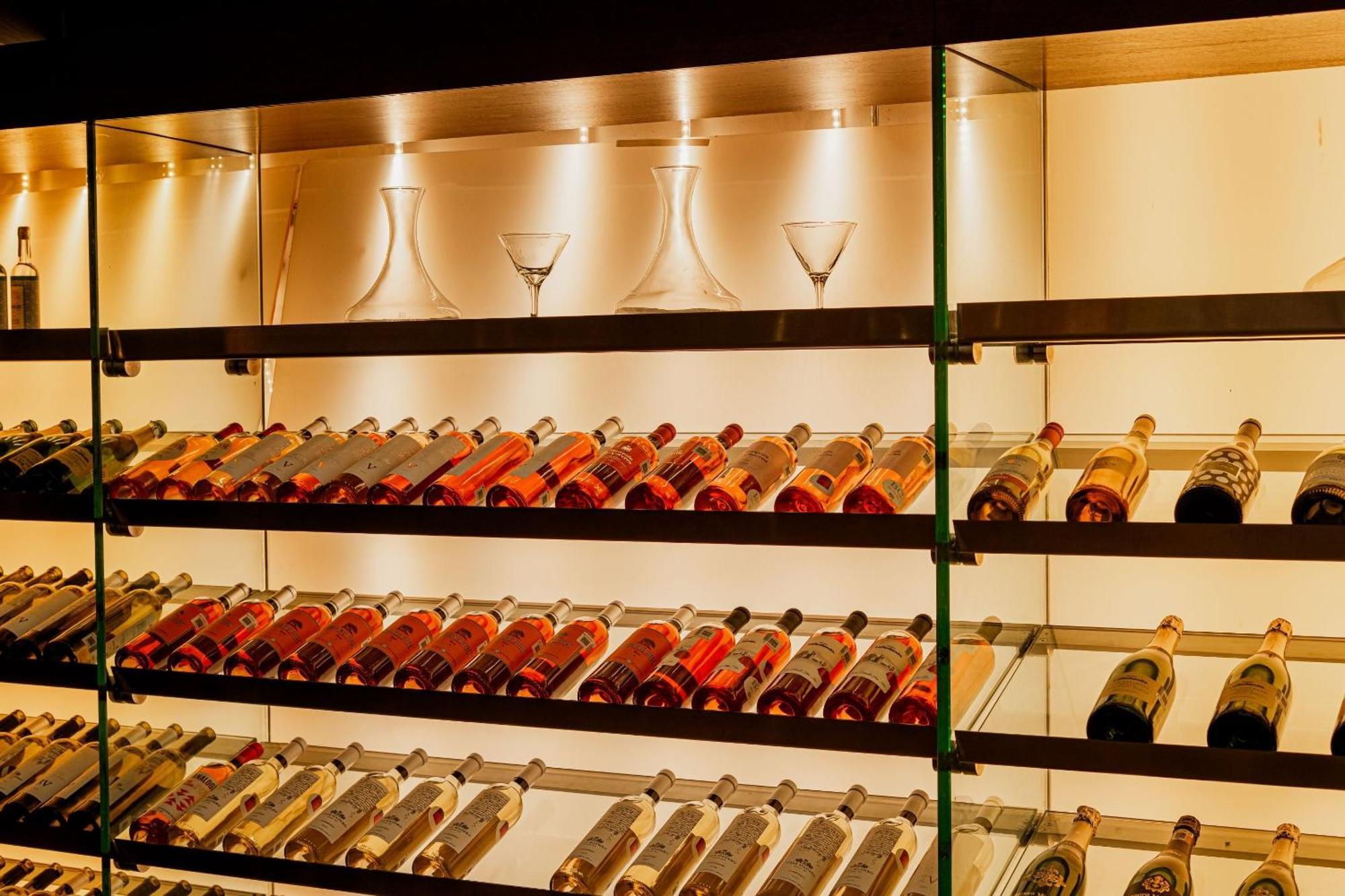 Camino Real Monterrey Otel San Pedro Garza Garcia Dış mekan fotoğraf Wine cellar