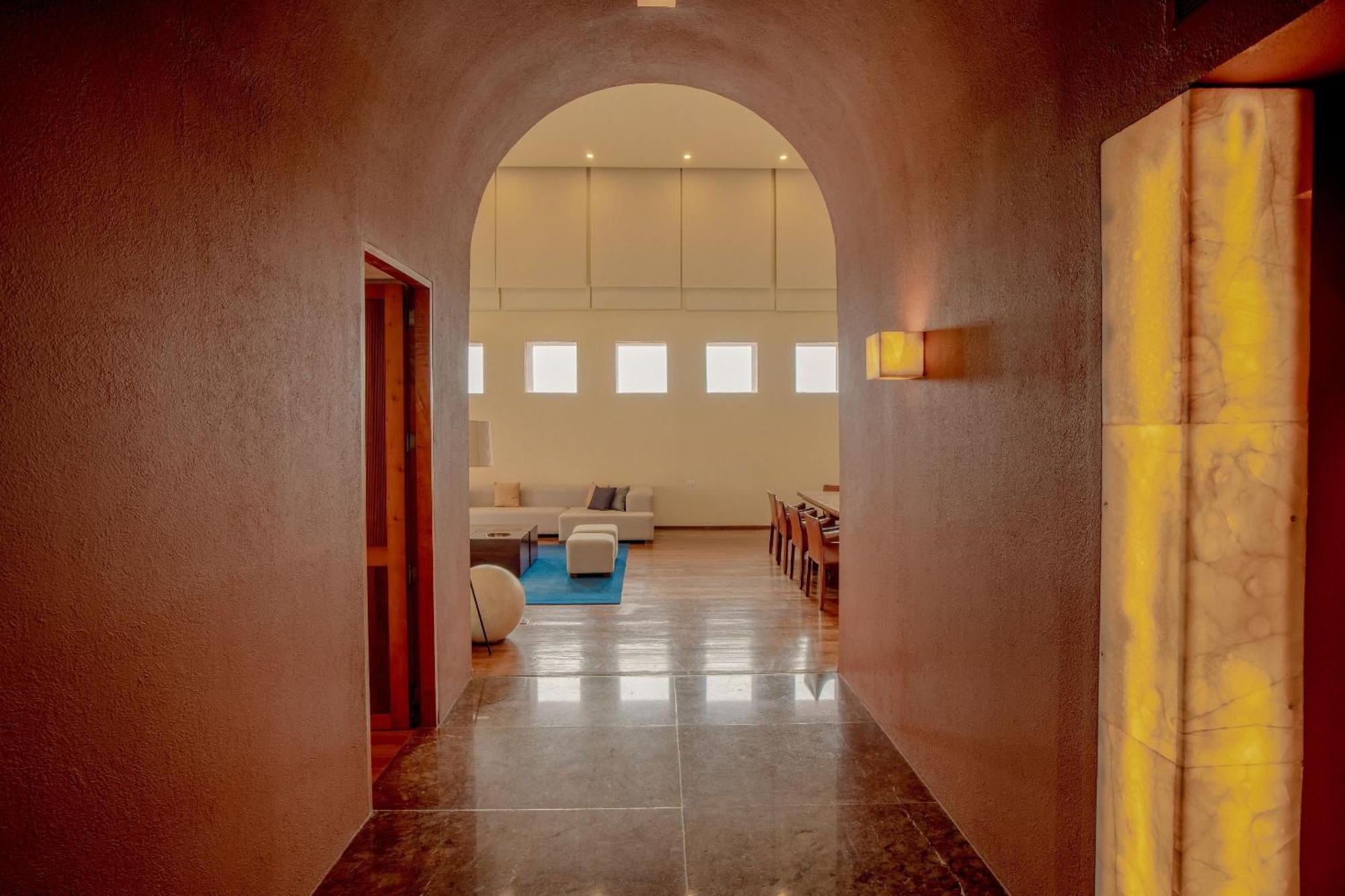 Camino Real Monterrey Otel San Pedro Garza Garcia Dış mekan fotoğraf The interior of the hotel
