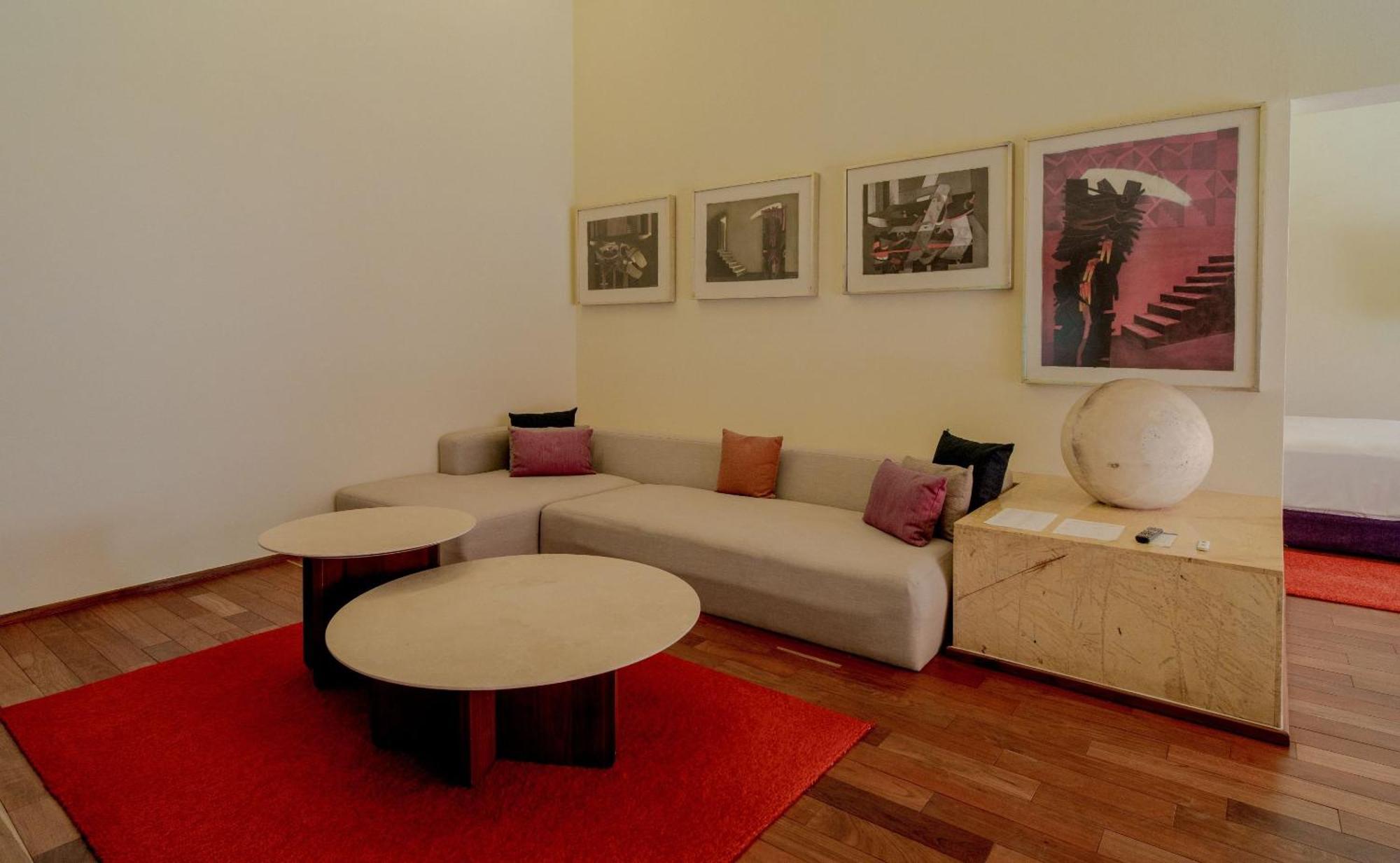 Camino Real Monterrey Otel San Pedro Garza Garcia Dış mekan fotoğraf A living room